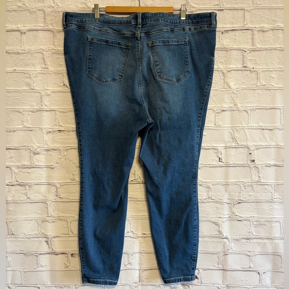 Torrid MidFit Super Skinny High-Rise Jeans - Picture 10 of 14